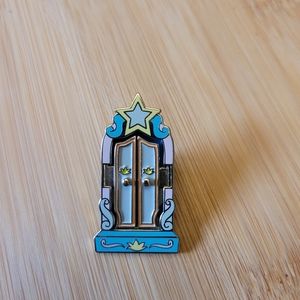 Tinkerbell disney parks pin